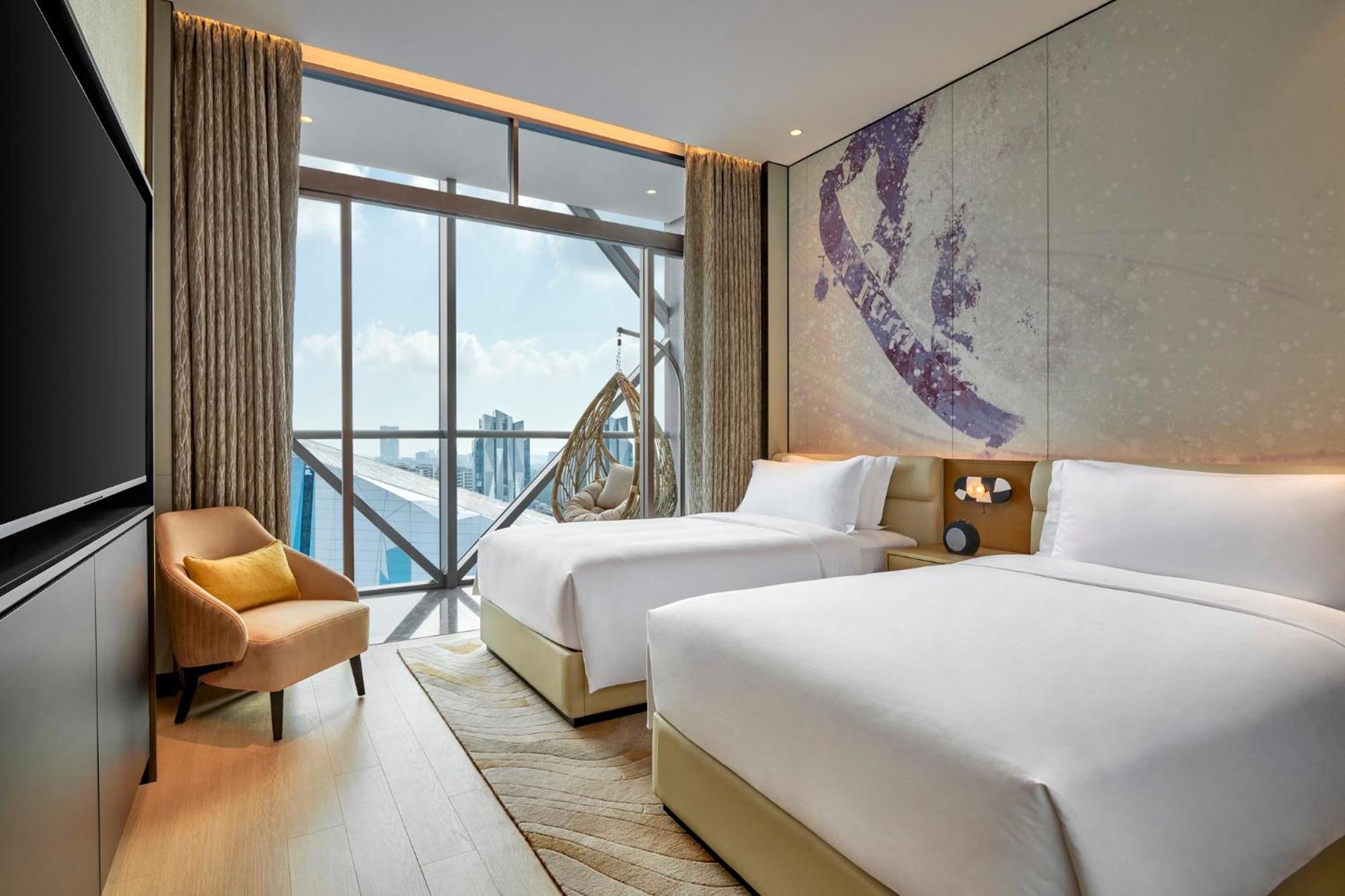 Crowne Plaza Snow World By Ihg 4*